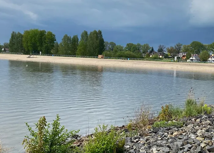 Nad Zalewem - Kluczbork- Domki Caloroczne
